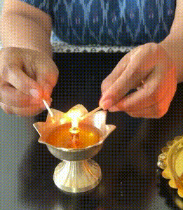 Akhand Jyot Wick Lifter Lever Diya (Buy 1 Get 1 Free)